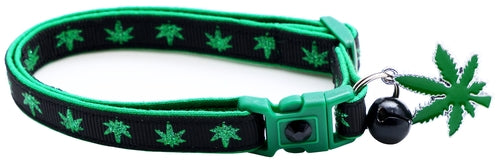 Marijuana Leaves Breakaway Cat Collar