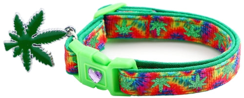 Marijuana Leaves Breakaway Cat Collar
