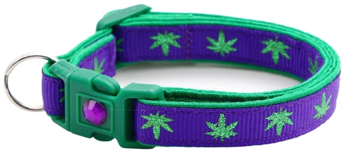 Marijuana Leaves Breakaway Cat Collar